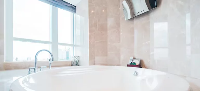 Bathroom Window Coverings in Princeton, FL