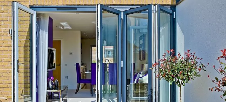 Bifold Door Repairs Near Me in Princeton, FL
