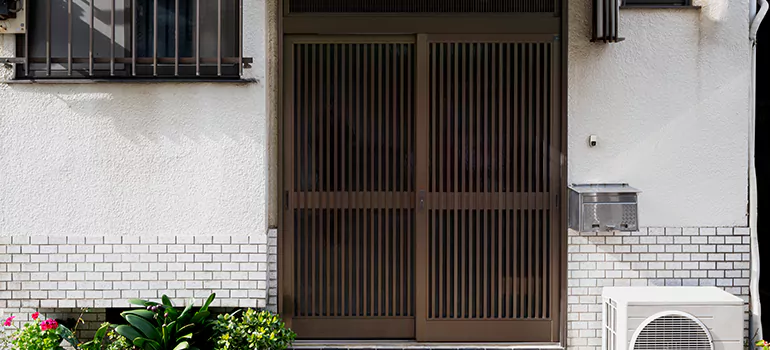 Bifold Louvre Doors in Princeton, FL