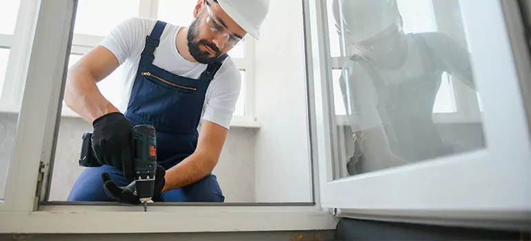 Replace Broken Window Pane in Princeton, FL