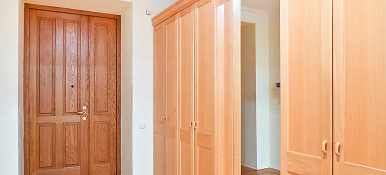 Glass Closet Door Repair in Princeton, FL