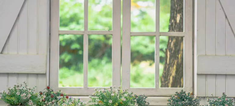 Professional Garden Window Enclosure Repair in Princeton, FL